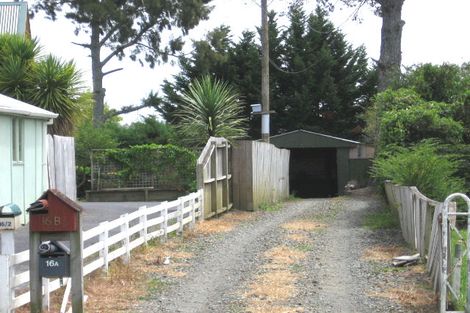 Photo of property in 16a Lancaster Road, Beach Haven, Auckland, 0626