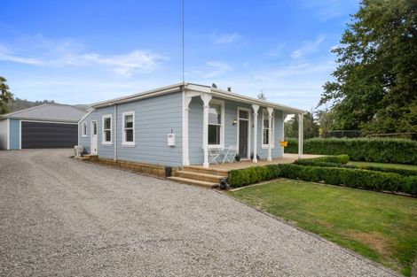 Photo of property in 42 Flux Road, Mangaroa, Upper Hutt, 5371