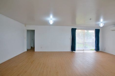 Photo of property in 56 Ruze Vida Drive, Massey, Auckland, 0614