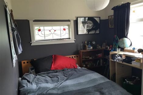 Photo of property in 24 Myrtle Crescent, Mount Cook, Wellington, 6021