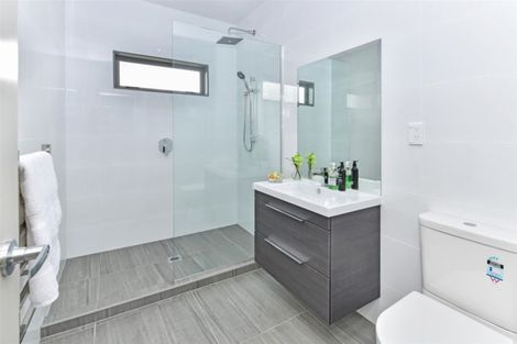 Photo of property in 11 Stonedale Drive, Pukekohe, 2120