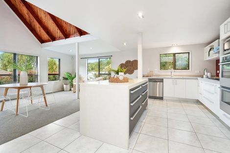 Photo of property in 5 Tieke Place, Horahora, Whangarei, 0110