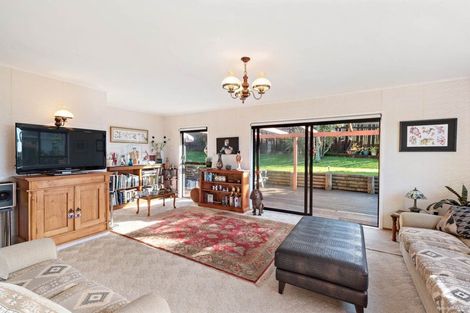 Photo of property in 7 Tempo Place, Torbay, Auckland, 0630