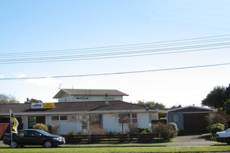 Photo of property in 2/391 Kennedy Road, Pirimai, Napier, 4112