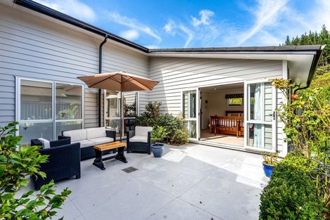 Photo of property in 21 Somerby Mews, Silverstream, Upper Hutt, 5019