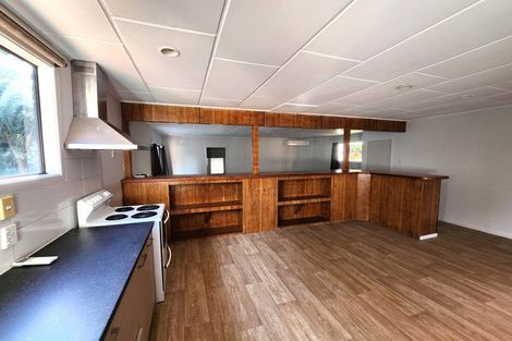 Photo of property in 105 Tidal Road, Mangere, Auckland, 2022