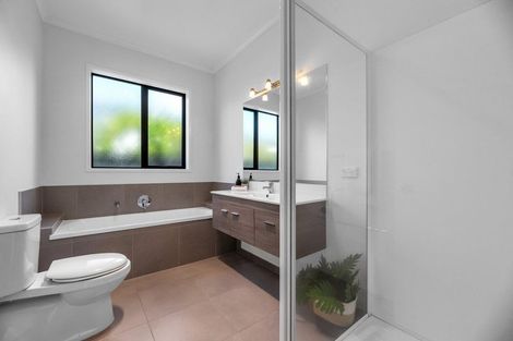 Photo of property in 82 Landing Drive, Pyes Pa, Tauranga, 3112