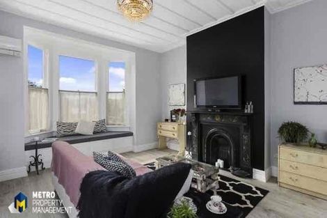 Photo of property in 52 Sutherland Street, Dunedin Central, Dunedin, 9016