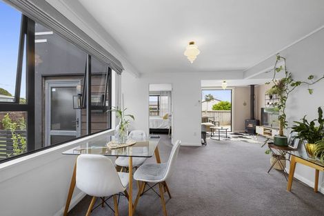 Photo of property in 51 Upjohn Street, Brooklands, New Plymouth, 4310