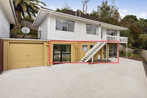 Photo of property in 2/54 Stapleford Crescent, Browns Bay, Auckland, 0630