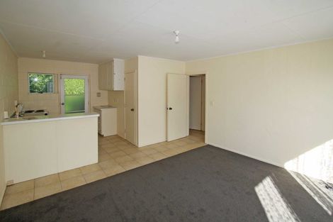 Photo of property in 2/89 Glenpark Avenue, Frankleigh Park, New Plymouth, 4310