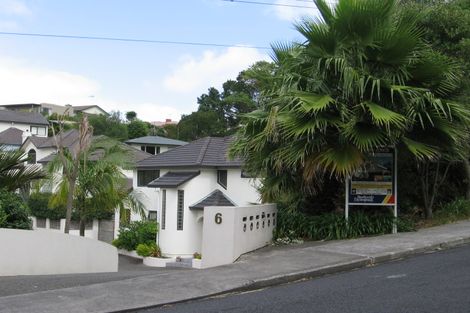 Photo of property in 6d Heathcote Road, Castor Bay, Auckland, 0620
