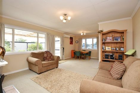 Photo of property in 54 Park Street, Winton, 9720