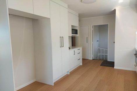 Photo of property in 34 Preston Avenue, Henderson, Auckland, 0610