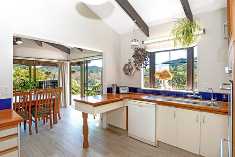 Photo of property in 24 Heatherlea Street, Outer Kaiti, Gisborne, 4010