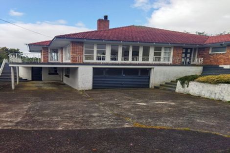 Photo of property in 279 Great North Road, Henderson, Auckland, 0612