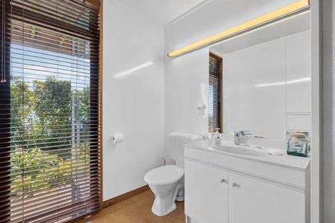 Photo of property in 137 Princes Drive, Britannia Heights, Nelson, 7010