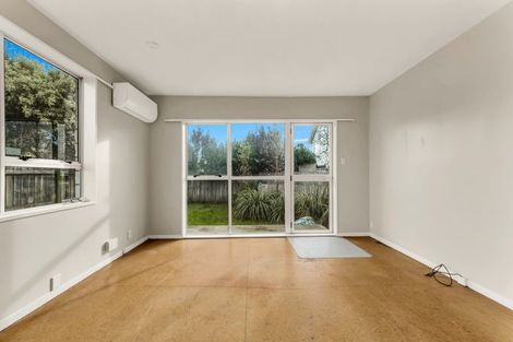 Photo of property in 2/103 Bayswater Crescent, Bromley, Christchurch, 8062