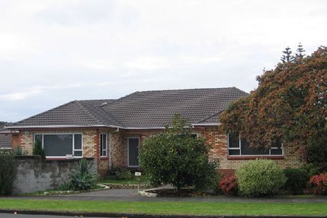 Photo of property in 4 Seymour Avenue, Papatoetoe, Auckland, 2025