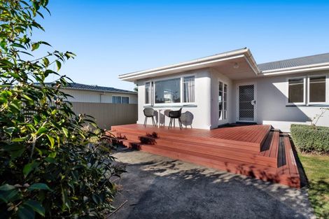 Photo of property in 9a Cornwall Road, Taradale, Napier, 4112
