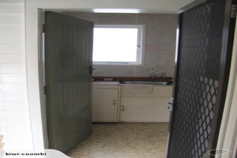 Photo of property in 14 Rogan Street, Mount Roskill, Auckland, 1041