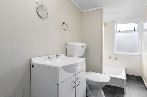 Photo of property in 38 Bradshaw Street, South Dunedin, Dunedin, 9012