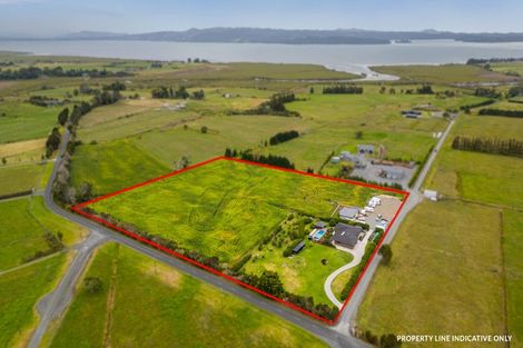 Photo of property in 100 Takahiwai Road, Ruakaka, Whangarei, 0171