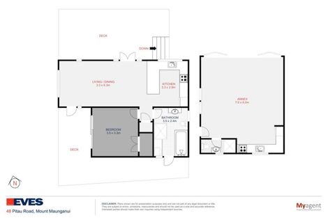 Photo of property in 48 Pitau Road, Mount Maunganui, 3116