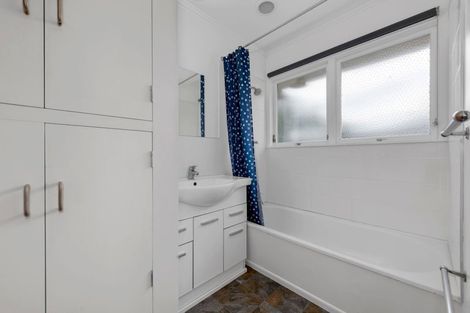 Photo of property in 1/16 Portadown Avenue, Pakuranga Heights, Auckland, 2010