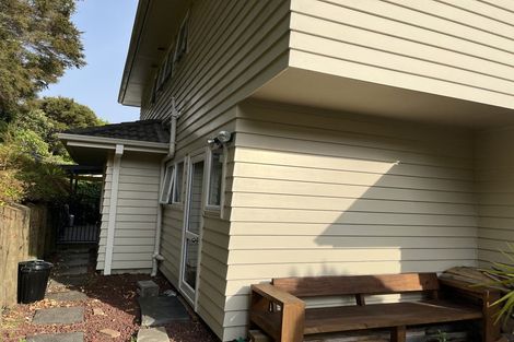 Photo of property in 8 Glenreagh Place, Torbay, Auckland, 0630