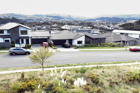 Photo of property in 155 Navigation Drive, Whitby, Porirua, 5024
