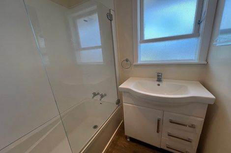 Photo of property in 6 Ashley Avenue, Mangere East, Auckland, 2024