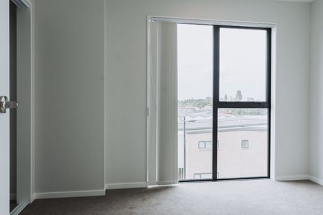 Photo of property in 68 Tukari Lane, Mangere Bridge, Auckland, 2022