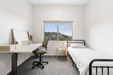 Photo of property in 8a David Crescent, Karori, Wellington, 6012