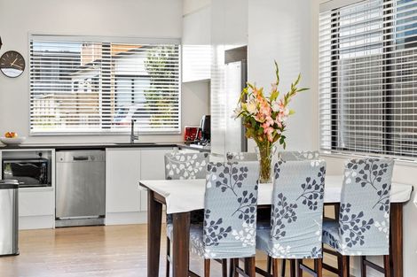 Photo of property in 54 Turret Lane, Hobsonville, Auckland, 0616