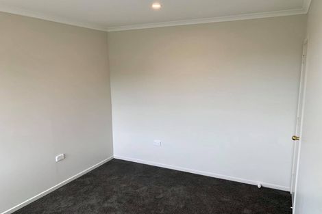 Photo of property in 32 Tomkins Street, Green Island, Dunedin, 9018