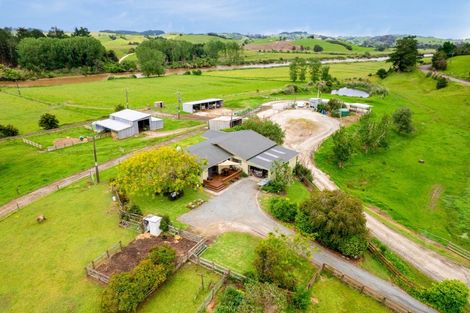 Photo of property in 410 Paradise Road, Tangiteroria, 0381