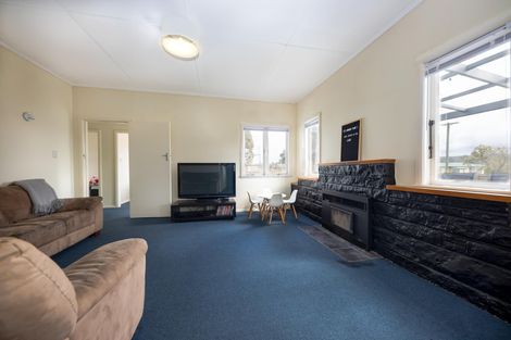 Photo of property in 17 Manuka Terrace, Mangakino, 3421