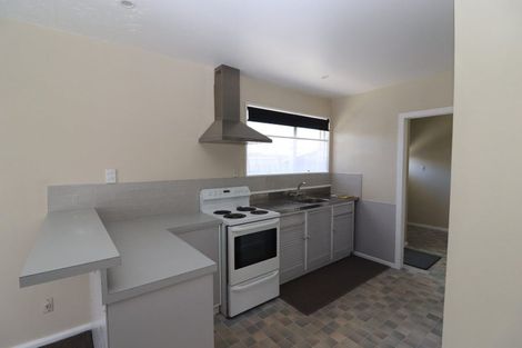 Photo of property in 5 Davidson Crescent, Hornby, Christchurch, 8042