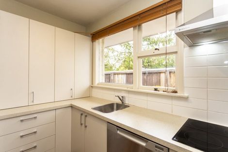 Photo of property in 2/11 Puriri Street, Riccarton, Christchurch, 8041