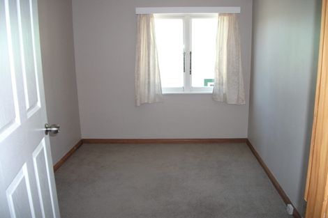 Photo of property in 4 Westland Road, Mount Cook, Wellington, 6021