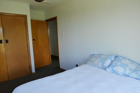 Photo of property in 48 Rutherford Drive, Waikanae Beach, Waikanae, 5036