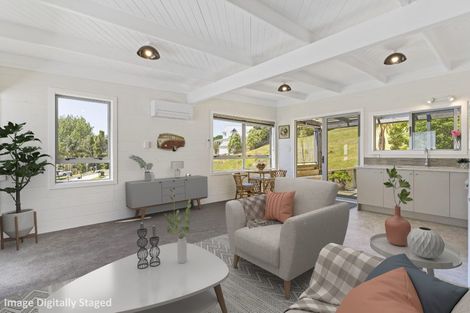 Photo of property in 11 Donald Place, Stillwater, Silverdale, 0993