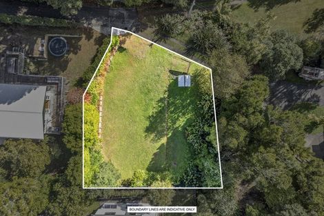 Photo of property in 82b Atkinson Road, Titirangi, Auckland, 0604