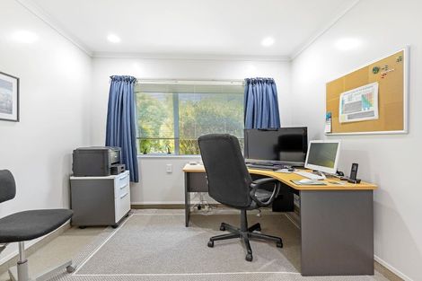 Photo of property in 9 Gresham Place, Taradale, Napier, 4112