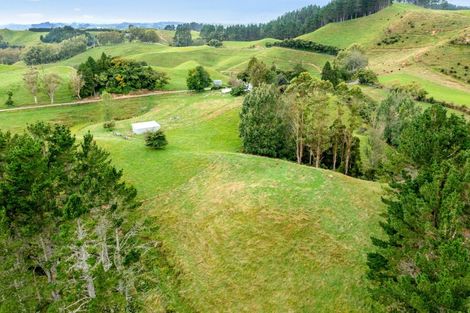 Photo of property in 805 Croydon Road, Te Popo, Stratford, 4394