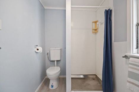 Photo of property in 8 Signal Street, Foxton Beach, Foxton, 4815