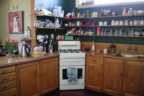 Photo of property in 25 Douglas Street, Mount Cook, Wellington, 6021