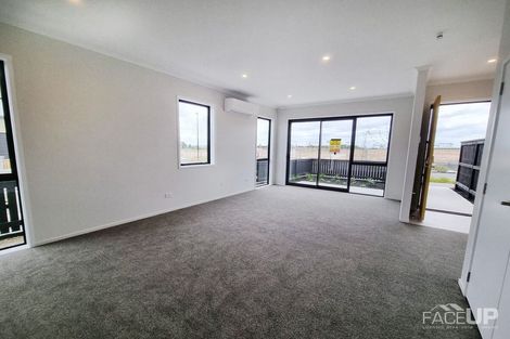 Photo of property in 40 Rahopuru Road, Westgate, 0614