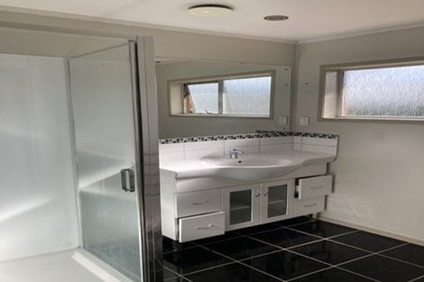 Photo of property in 1 Royal Road, Massey, Auckland, 0614